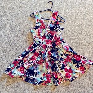 Haute Monde large stretchy alter dress